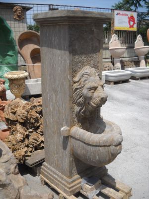 FONTANA IN PIETRA A COLONNA cm. 120