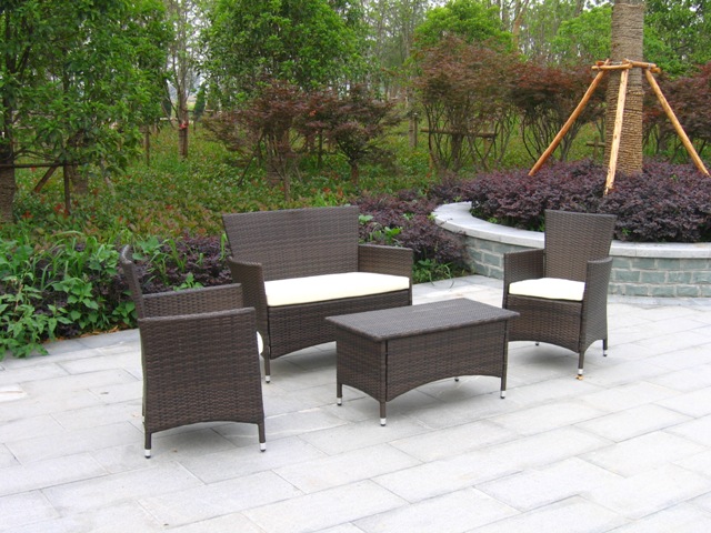 SET SALOTTO + TAVOLINO IN POLYRATTAN MOD. 419099